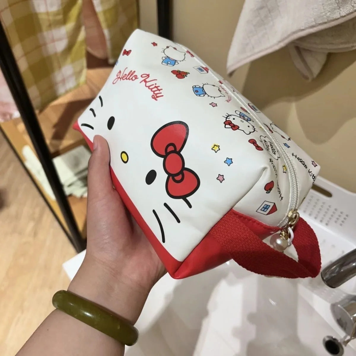 Hello Kitty Makeup Bag