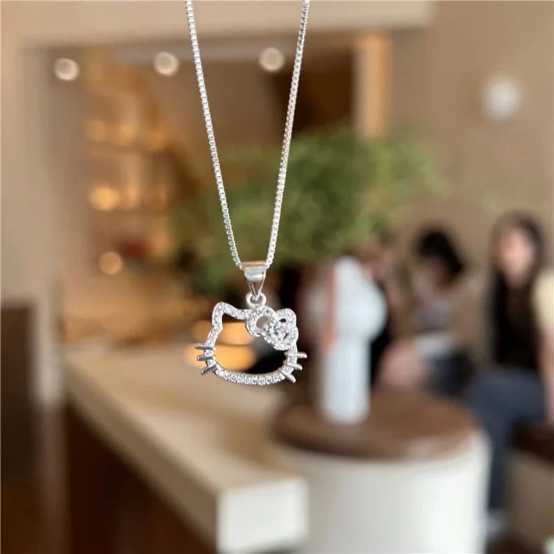 Hello Kitty Necklace Silver