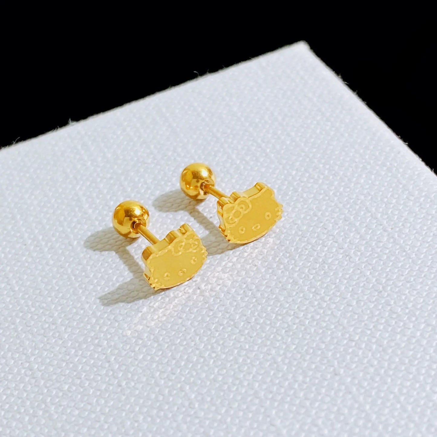 Hello Kitty Earrings